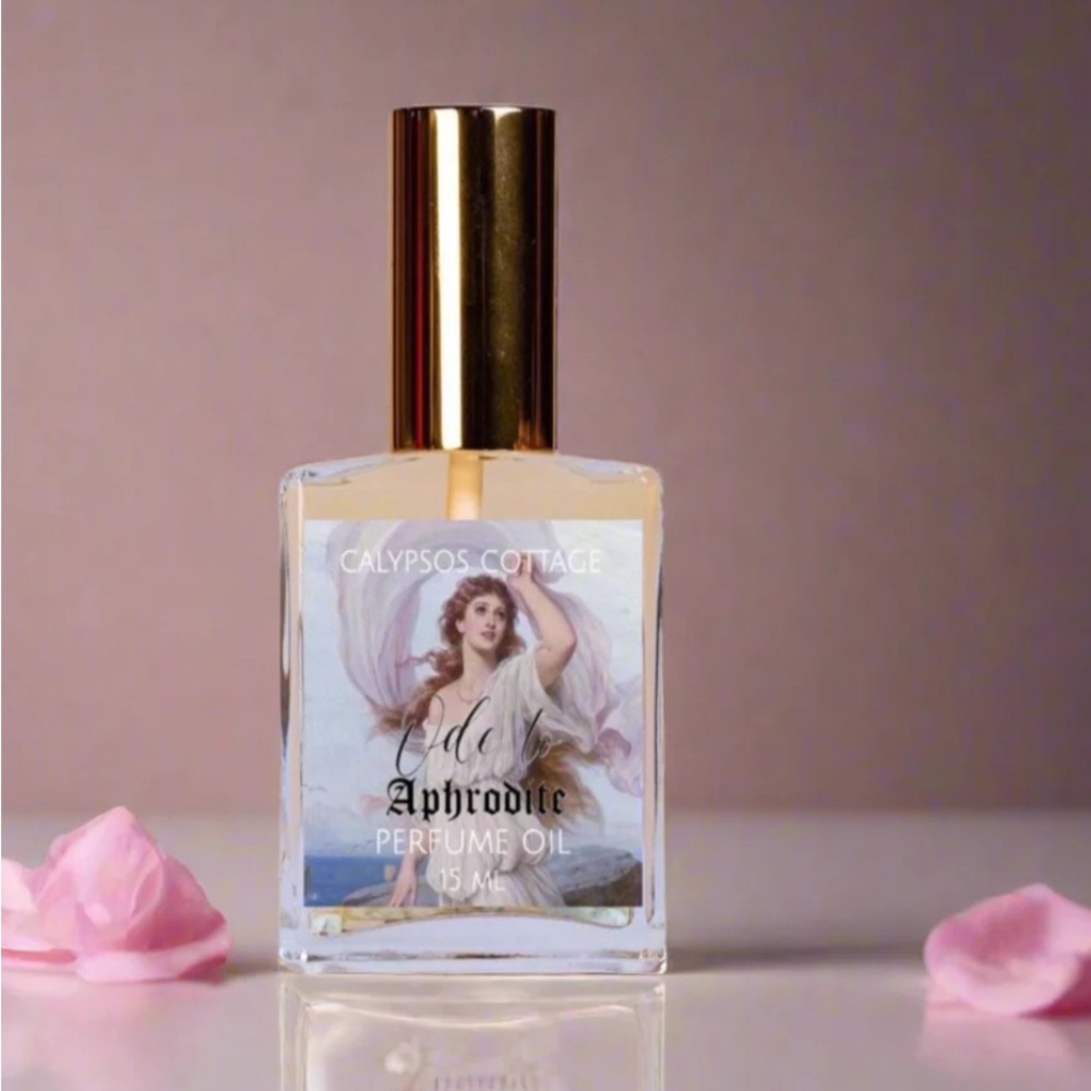 Calypso's Cottage Ode to Aphrodite Perfume Oil - Picture 4 of 6
